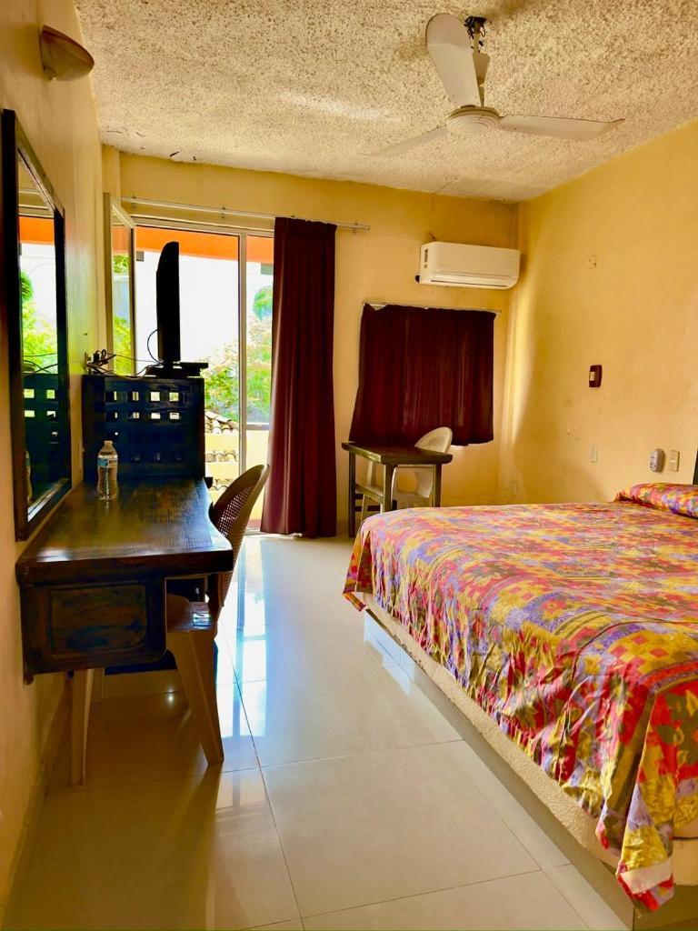 Hotel Zihuatanejo Centro מראה חיצוני תמונה